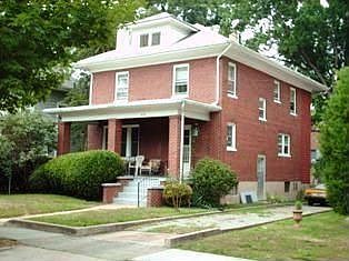2nd image of 1618 Kenwood Blvd SE