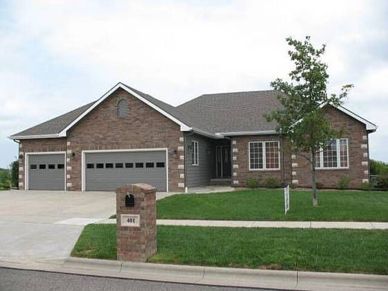 1st image of 401 Greystone Dr