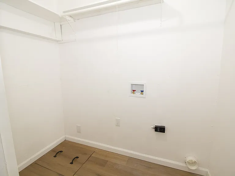 6912 N Harrison St — Photo 13