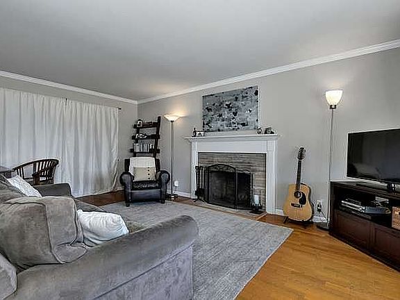 4th image of 1641 Matson Dr
