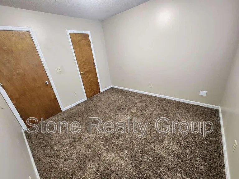2478 E Clayton Dr — Photo 5