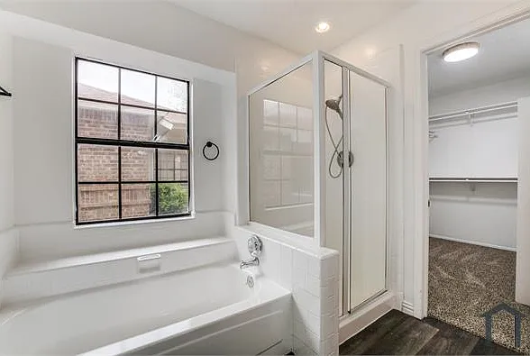 434 Wellington Dr — Photo 18