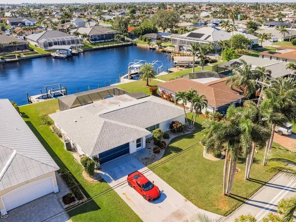1936 Palaco Grande Pkwy, Cape Coral, FL 33904