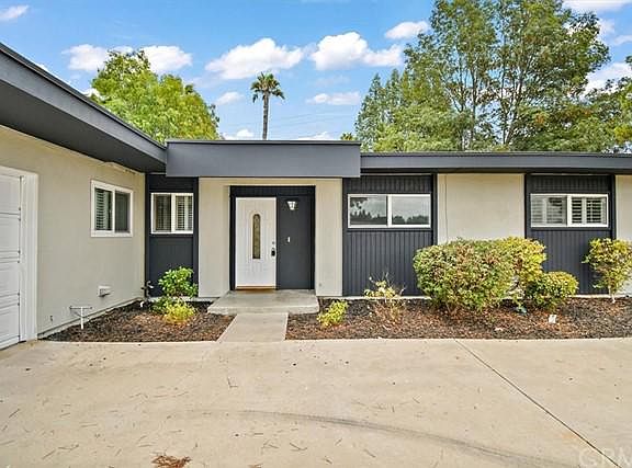 3rd image of 3408 Calle Quebracho