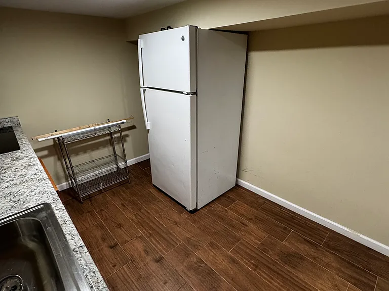 116 W End Ave #BASEMENT — Photo 8