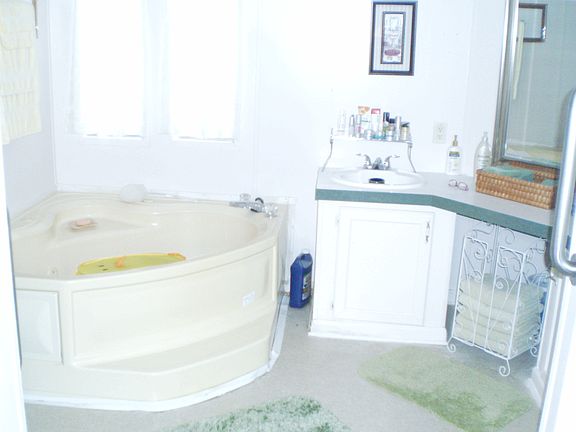 5th image of 291 Henry Clay Dr