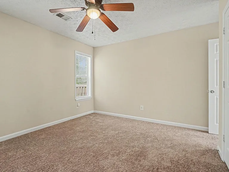 6430 Charter Way — Photo 4