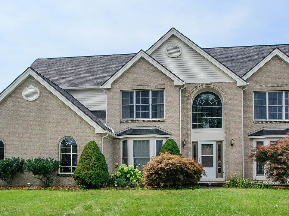 1st image of 1702 Park Side Ct