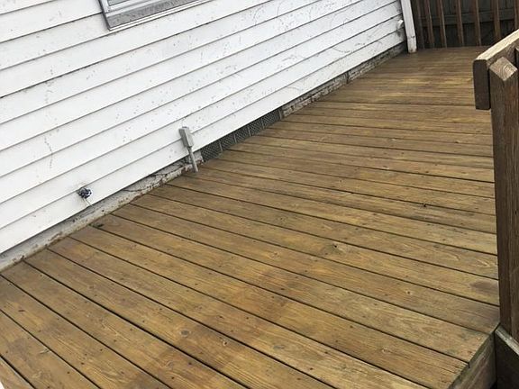 3rd image of 17828 Cannon Ave