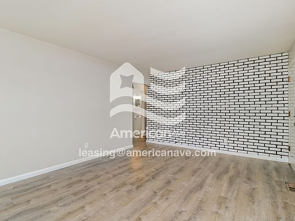 5-Living Room
