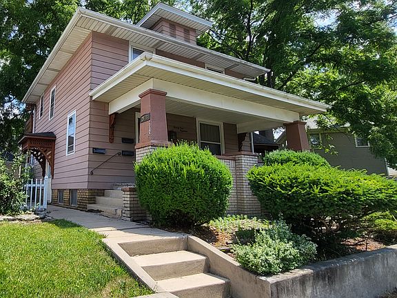 2nd image of 2418 Crescent Ave #2