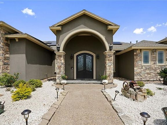4th image of 2554 Balchuck Ln