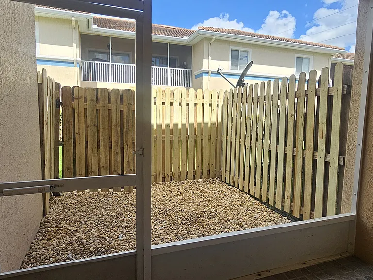 521 Villa Del Sol Cir #102 — Photo 17