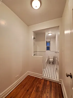 Rented by NYC Realty Brokers LLC | media 14