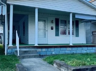 2112 Center St, Catlettsburg, KY 41129