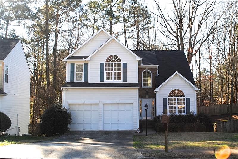 2nd image of 730 Manor Glen Dr