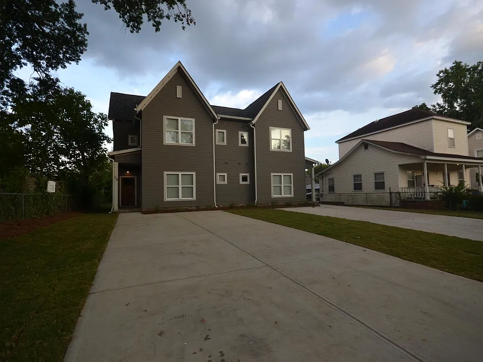 704 Maryland St #706