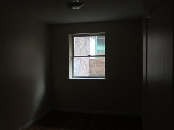 5th image of 908 Bedford Ave APT 4A
