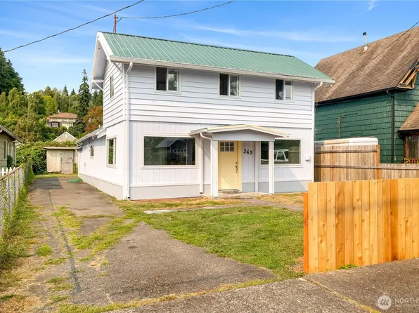 245 Eklund Avenue, Hoquiam, WA 98550