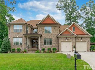 1804 Meandering Cir, Fuquay Varina, NC 27526