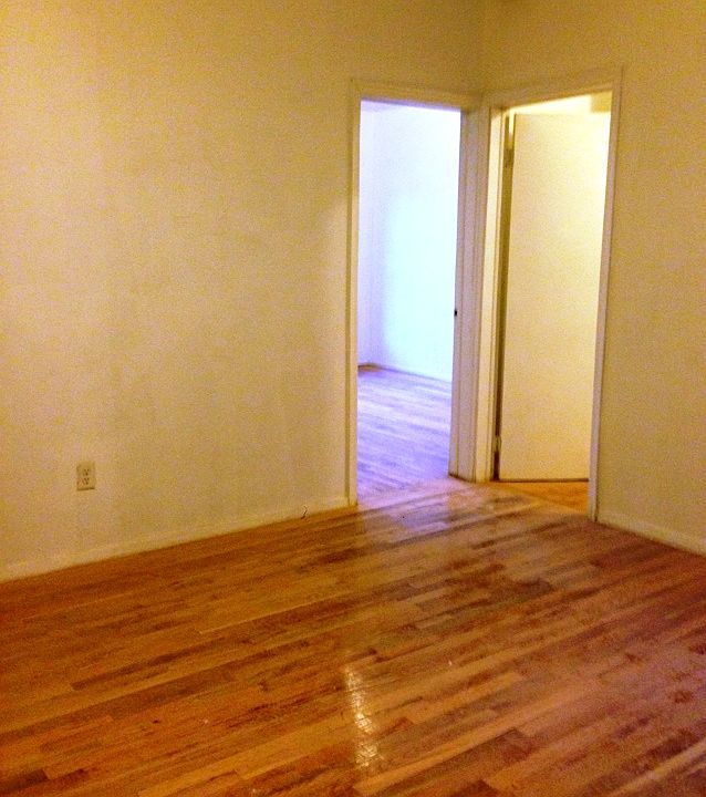 1st image of 1571 Lexington Ave APT 4