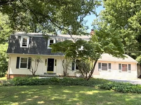 2429 Parallel Ln, Silver Spring, MD 20904
