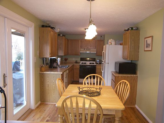 5th image of 11202 Prince Ct
