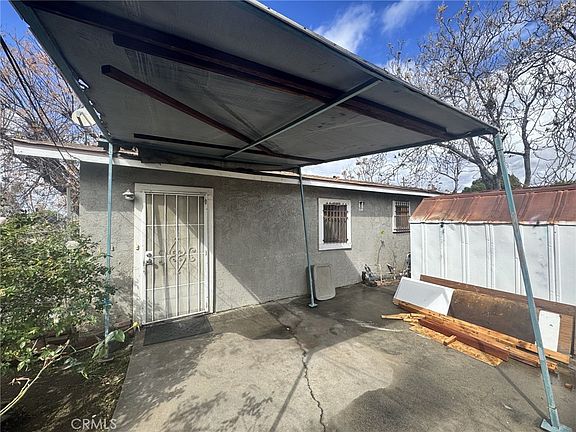 3rd image of 7429 Diamond St