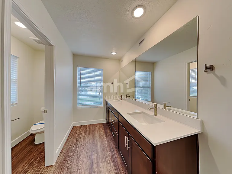 11031 S Kitty Hawk Rd — Photo 10