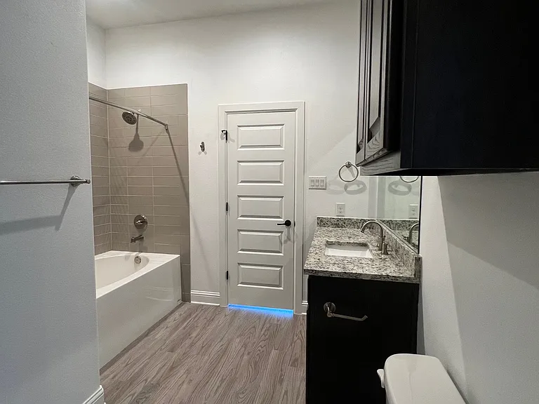 131 E Fate Main Pl #301 — Photo 20