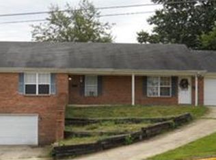 223 S Collins St, Richmond, KY 40475