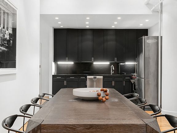 4th image of 74 5th Ave APT 3B