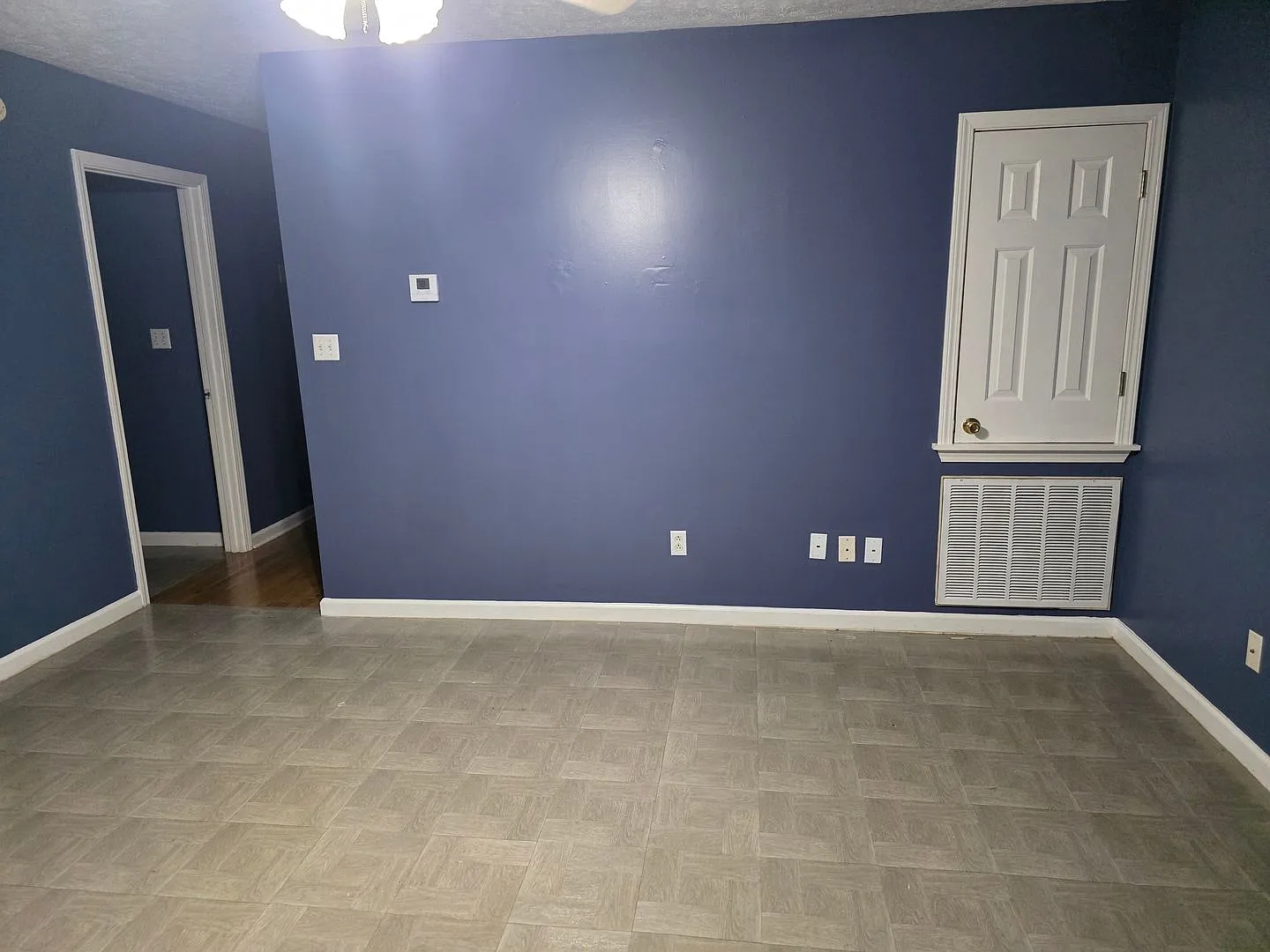 103 Stanford Cir Apt 9 — Photo 3
