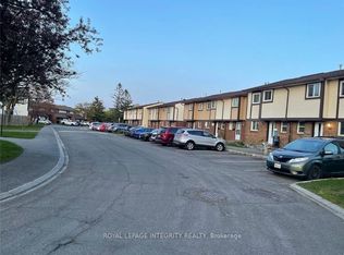 1767 Dondale St #58, Ottawa, ON K1B5H7