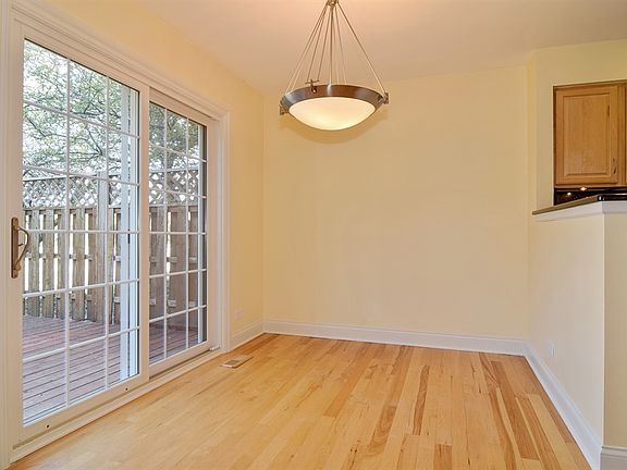 4th image of 236 Benton Ln