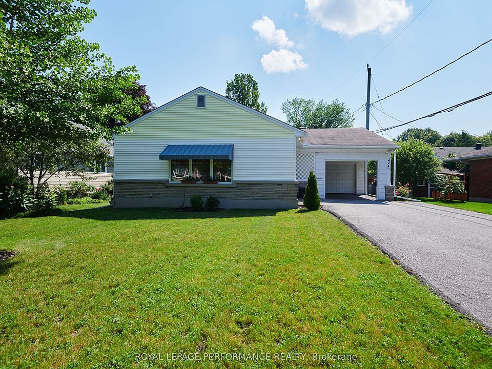1st image of 2243 Hillary Ave
