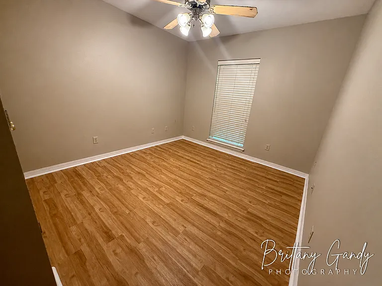 6037 Braeburn Ct — Photo 28