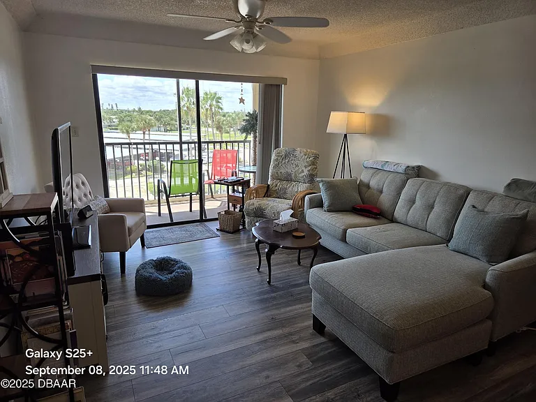 500 Palm Springs Blvd #407 — Photo 12