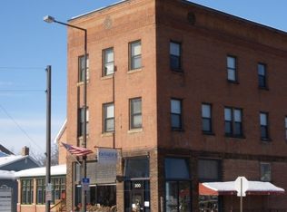 401 Range St APT 5C, North Mankato, MN 56003