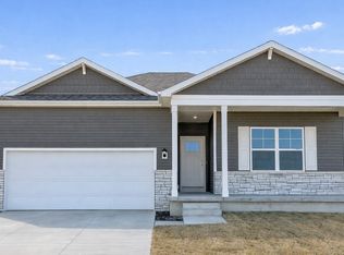 12907 S 67th St, Papillion, NE 68133