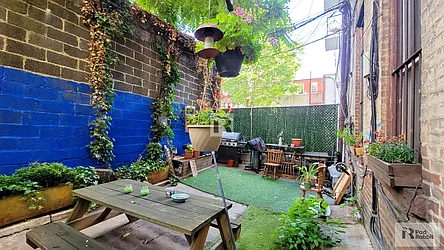 Rented by PadRabbit LLC