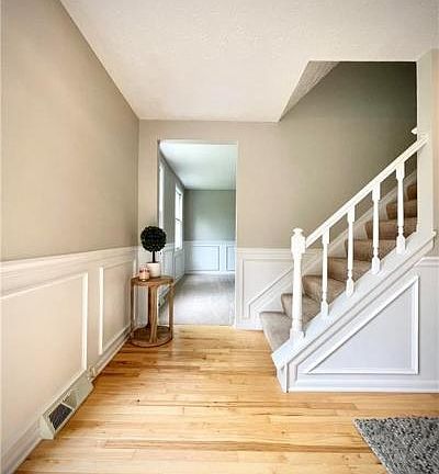 3rd image of 10232 Old Orchard Dr