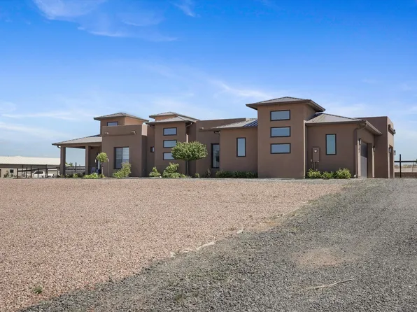10 E Serena Ln, Santa Fe, NM 87508