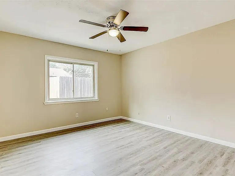 1316 Royster Rd — Photo 10