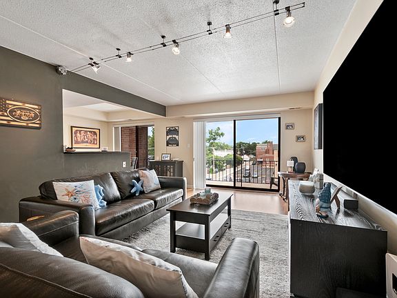 5th image of 828 Graceland Ave APT 404