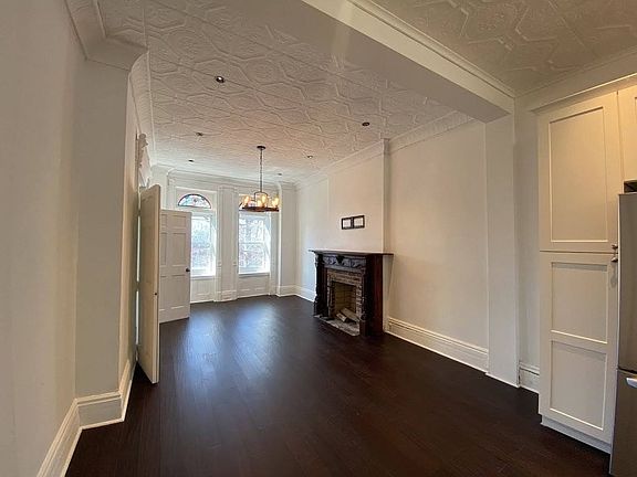 2nd image of 381 5th St #3