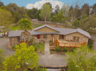 7105 Baker Ln, Sebastopol, CA 95472