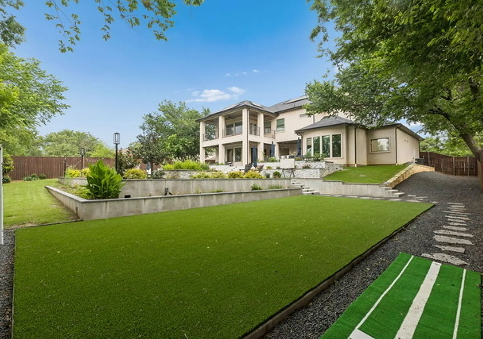 Exceptional Colleyville Estate with Resort-Style Pool, Outdoor Kitchen & Luxury Finishes — Photo 2