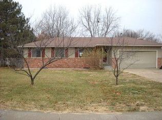 3429 SW Moundview Dr #D, Topeka, KS 66614