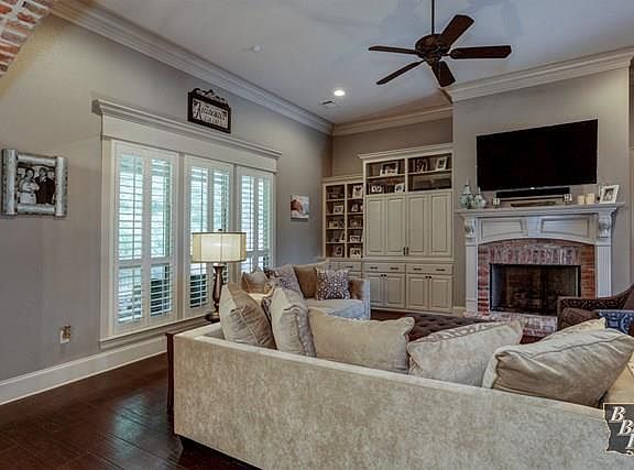 4th image of 12323 Legacy Hills Dr